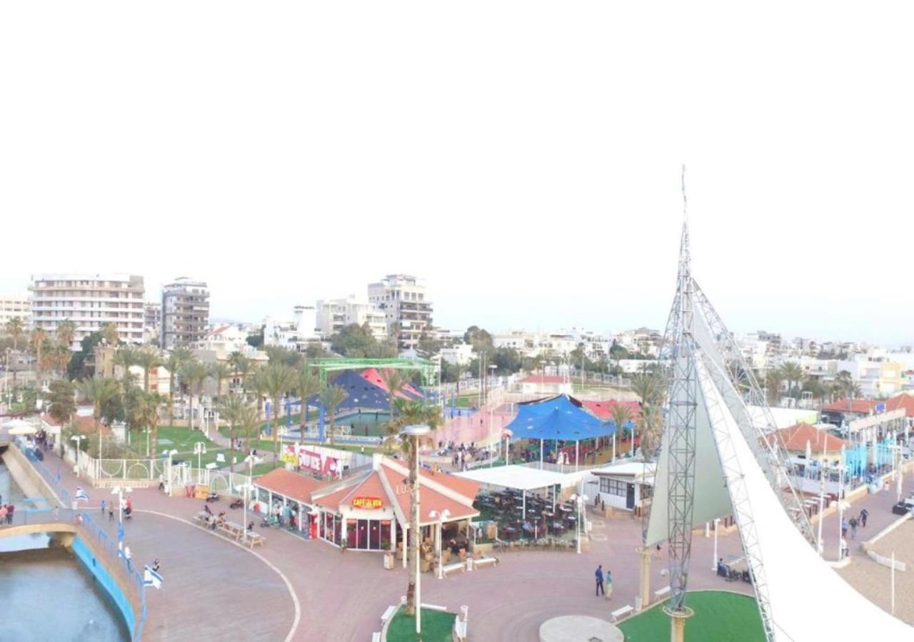 Balfour Sea View City Center Naharija Exteriér fotografie