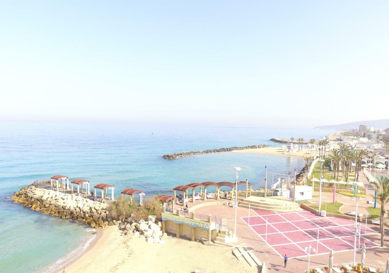 Balfour Sea View City Center Naharija Exteriér fotografie